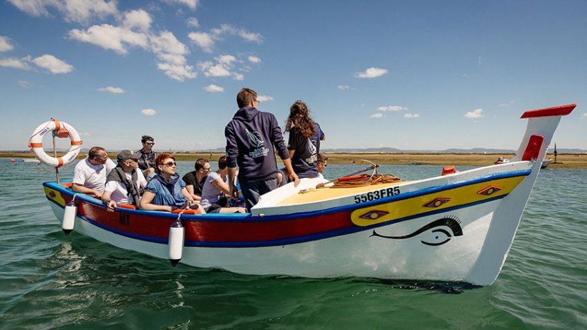traditional boat tours artur watersports academy