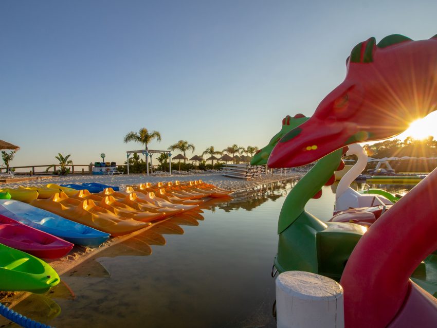 ALL INCLUSIVE LAKE EXPERIENCE